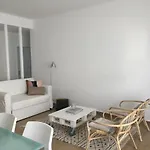 The Minimal House Ii * Bombarral