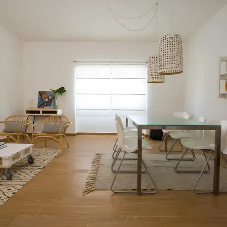 Apartment The Minimal House Ii *